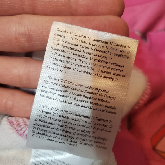 Escada Sport hearts printed sweater. 100% cotton. Rhinestones. Size L. - Picture 8 of 14